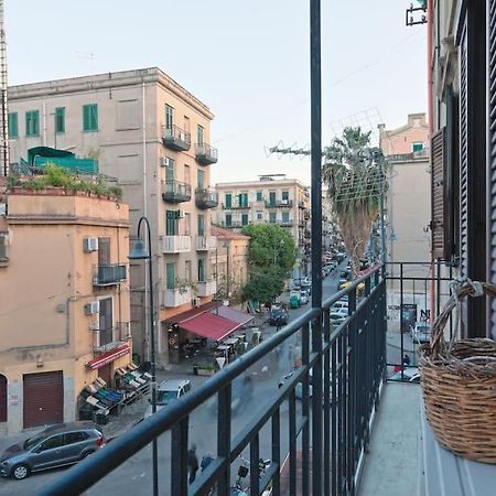 La Casuzza Del Borgo - Porto - Politeama Apartment Palermo Exterior photo